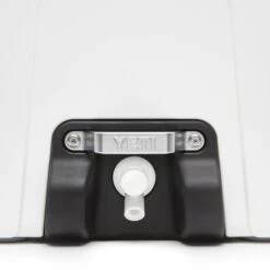 YETI SILO 6G WHITE 22 9 YETI SILO 6G WHITE 22 -Outdoor Camping Store 9 109384 silo 6g white sku 0118 whi 04