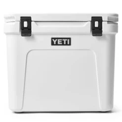 YETI ROADIE 60 WHITE 23 13 YETI ROADIE 60 WHITE 23 -Outdoor Camping Store 9 129618 roadie 60 white sku 0122 whi 06