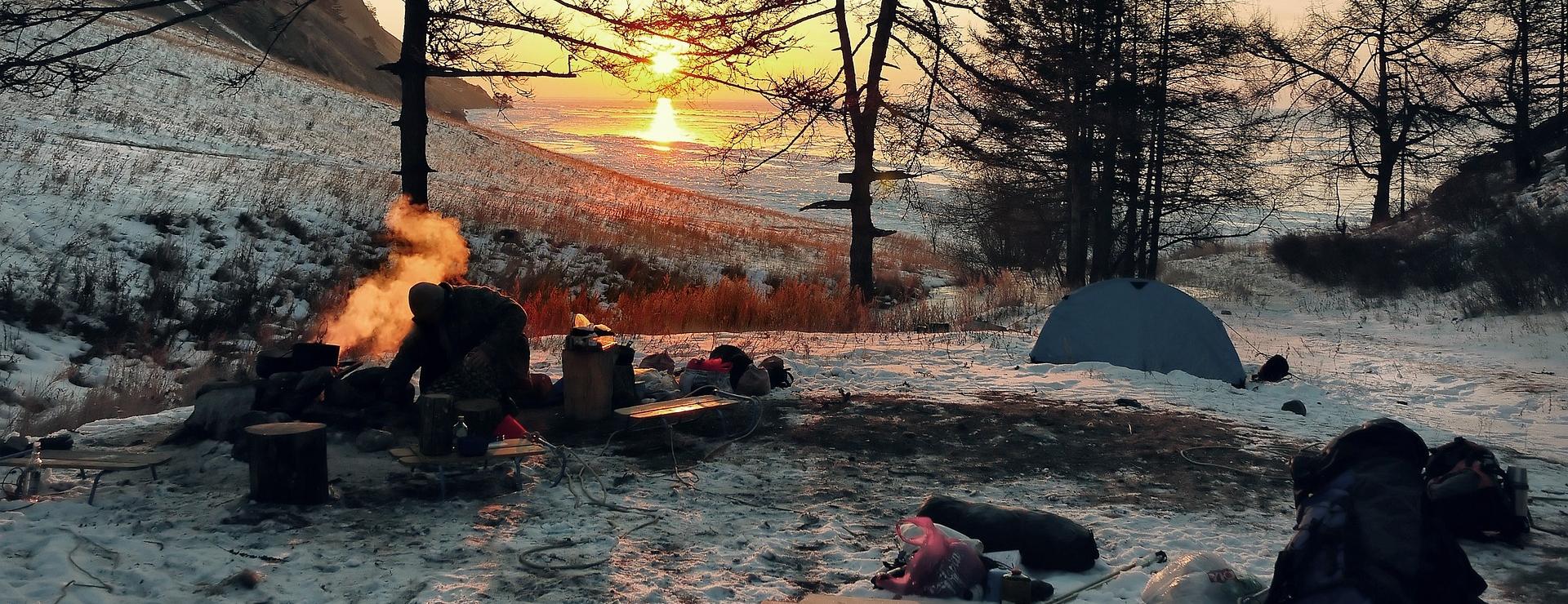 Outdoor Camping Store -Outdoor Camping Store winter landscape 2065342 1920